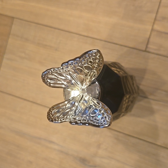 Bufferfly Cannon Tequila Cork Decorative Bottle with Silver Top Empty - Picture 3 of 8